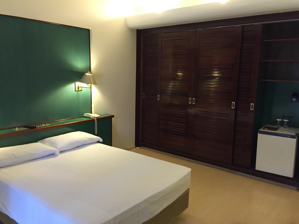 Sateltour Apart Hotel Brasilia Exterior photo
